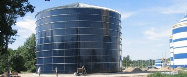 Industrial Liquid Storage Tank
